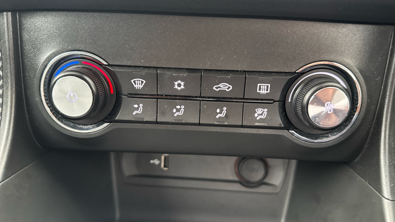 Nac MG Zs 1.0T GDi Exclusive 5dr DCT Petrol Hatchback